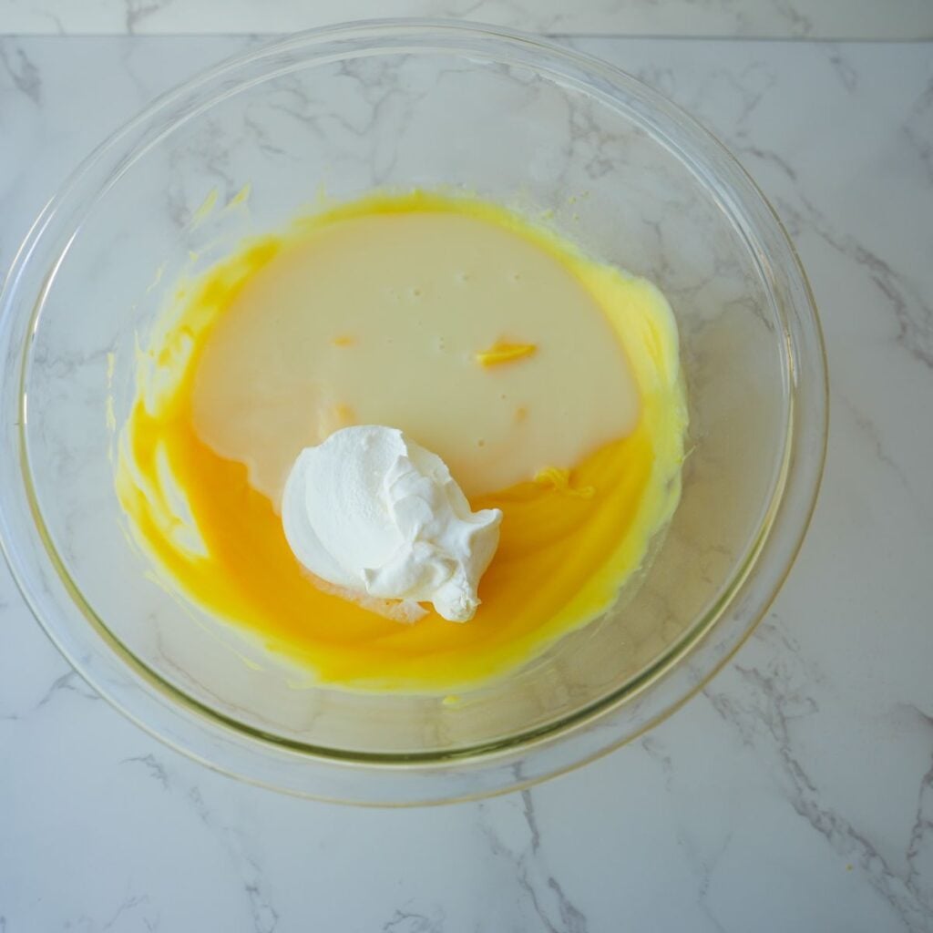 Pudding with sour cream and sweetened condensed milk.